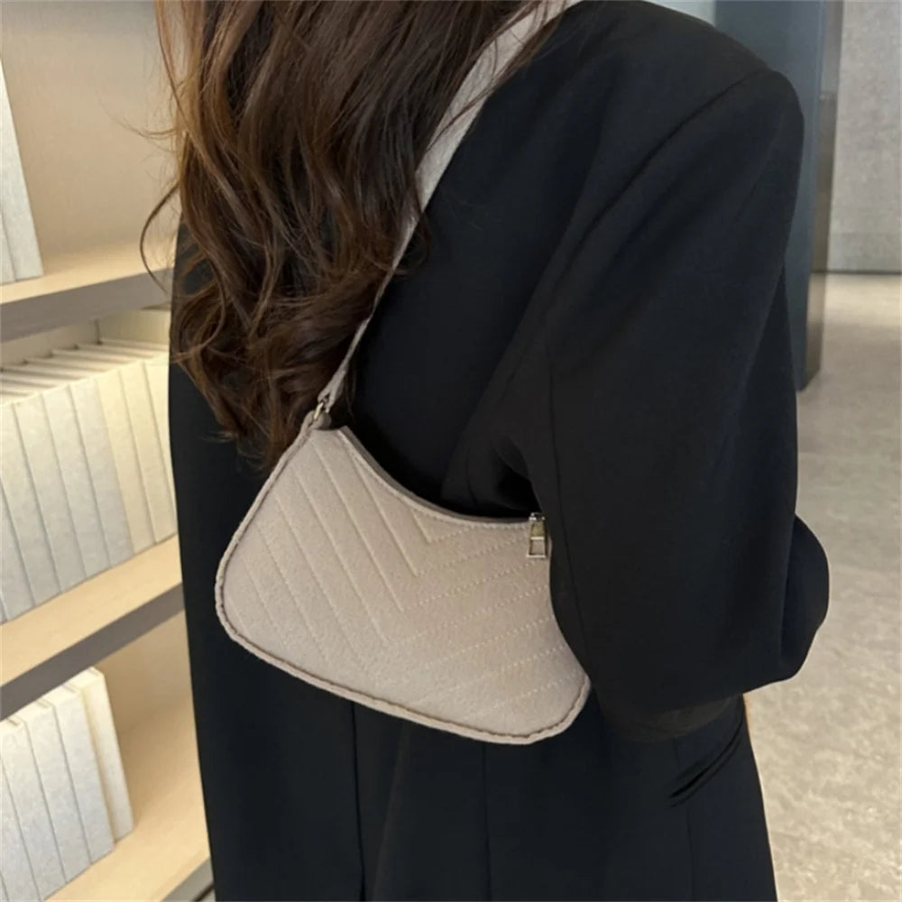 Felt Mini Shoulder Bags for Women 2023 Women's Underarm Bags Texture Solid Color Casual Handbags Female Light Weigh Bag Pouch