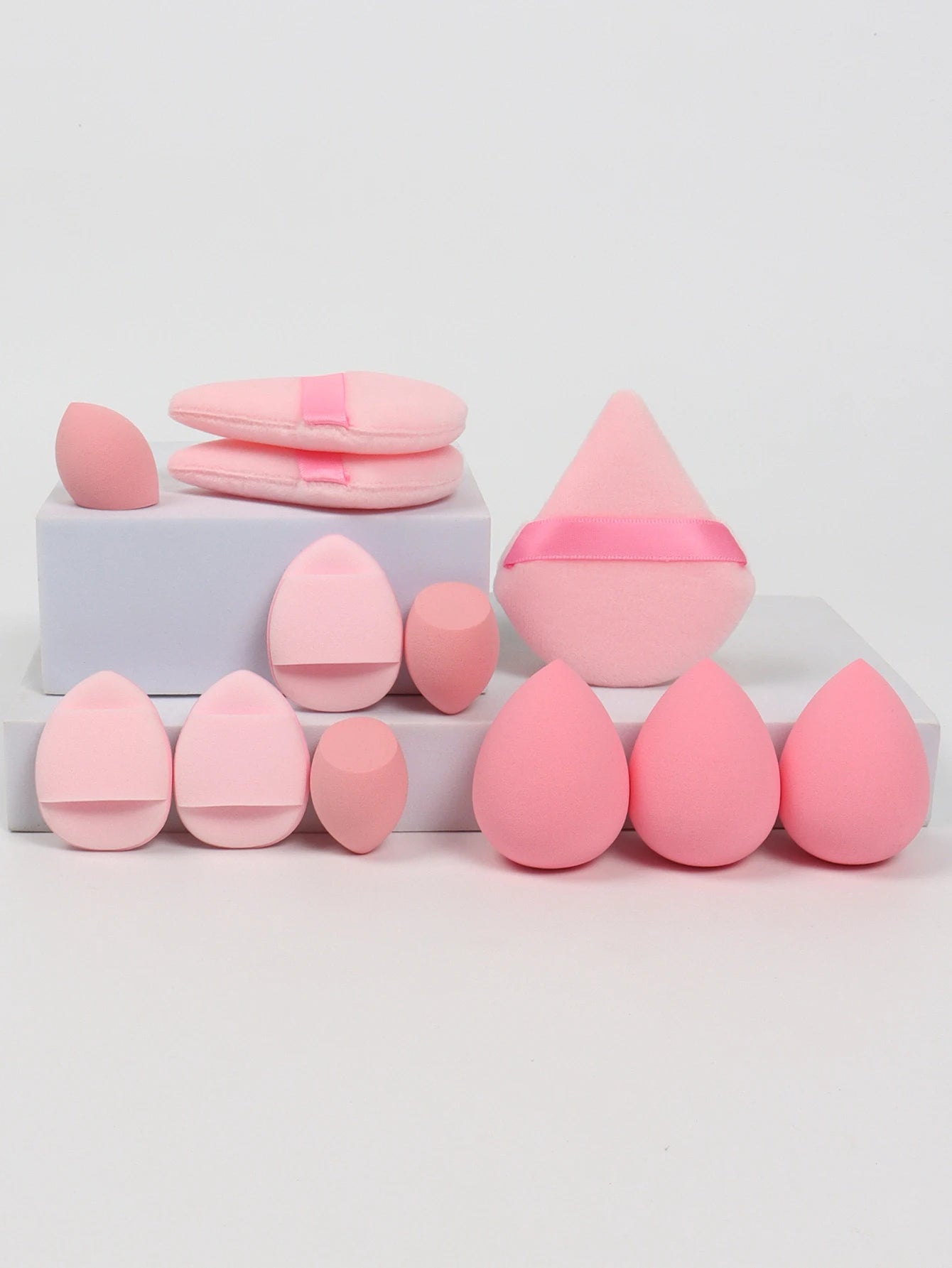 12-Piece All-Purpose Makeup Sponge Set, Made of 3 Loose Powder Puffs, 3 Mini Air Cushion Puffs, 3 Beauty Eggs and 3 Mini Beauty